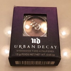 NEW Urban Decay “Toasted” Eye Shadow.